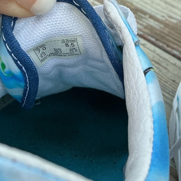 VANS x One Piece Old Skool Devil Fruit Sneakers Shoes Blue Mens 5.5 Womens 8.5 - Picture 8 of 12